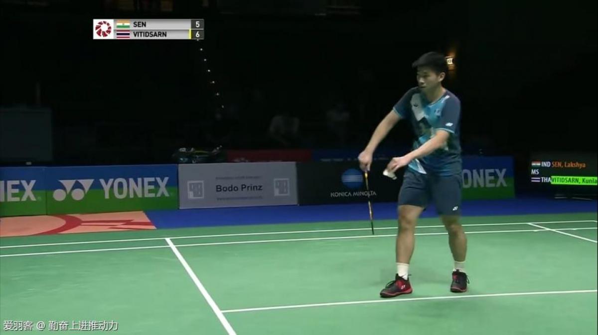 尤其在几个 尤其在几个